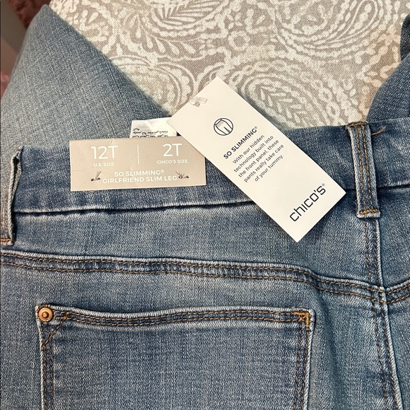 NWT Chico’s size 12 US/ 2T decorative hem jeans 26 in inseam. - Picture 5 of 7